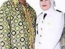 KEPALA DESA SINAR WAJO RATNA WATI MENGUCAPKAN HUT BHAYANGKARA POLRI YG KE 79 1 JULI 2025