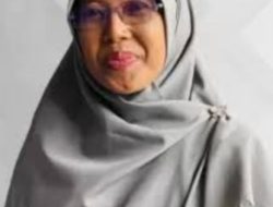 KEPALA SEKOLAH SMAN 3 NIPAH PANJANG MENGUCAPKAN HUT KE 79 BHAYANGKARA 1 JULI 2025